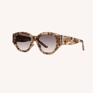 DEZI CHARGE IT ALLUDED NUDE / SMOKE GRADIENT SUNGLASSES
